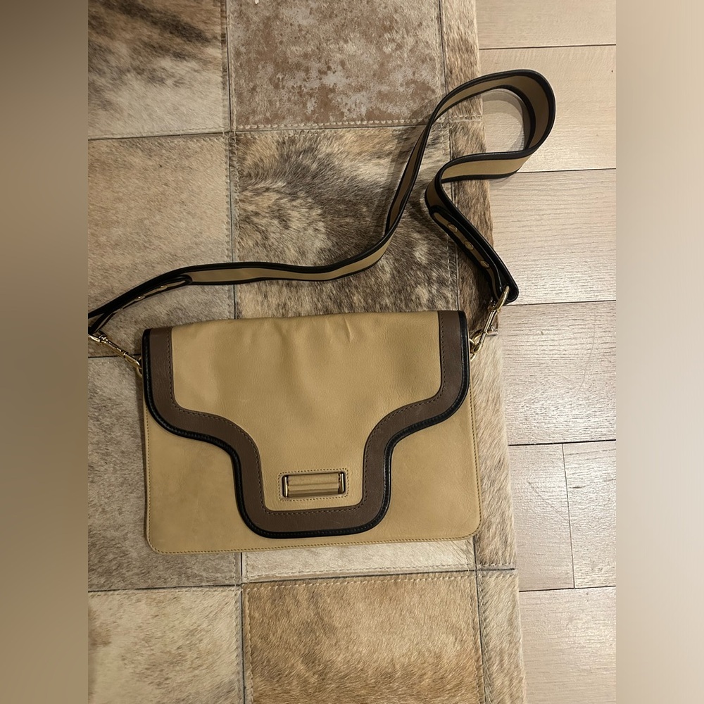 MARC JACOBS Leather Envelope Shoulder Bag